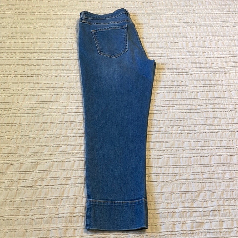 GAP Straight Crop Jeans